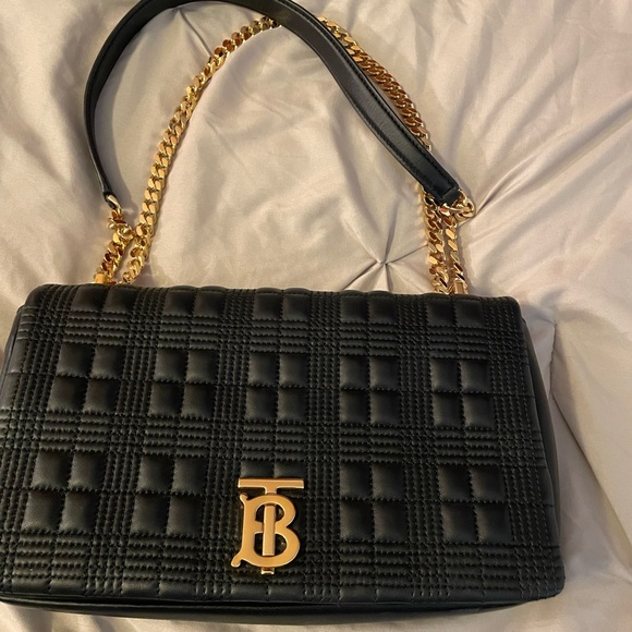 BURBERRY Lola TB Quilted Shoulder Bag US Medium perfect condition - Picture 3 of 10